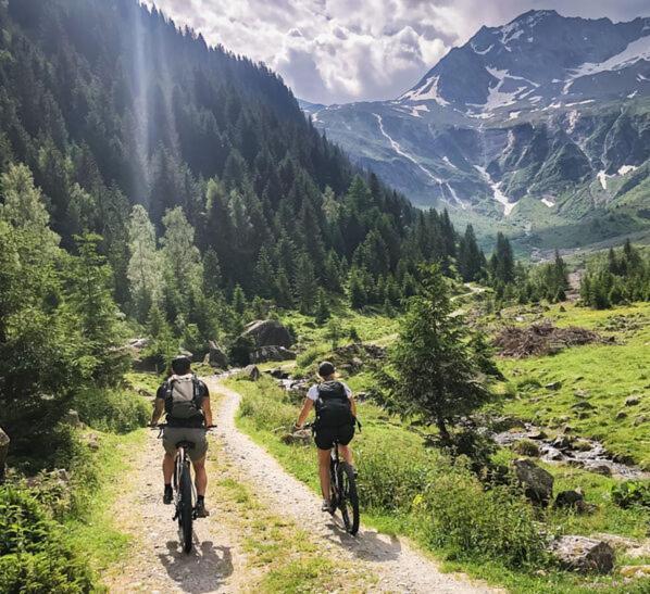 Familienwohnung Wildspitze Fügen Exteriör bild