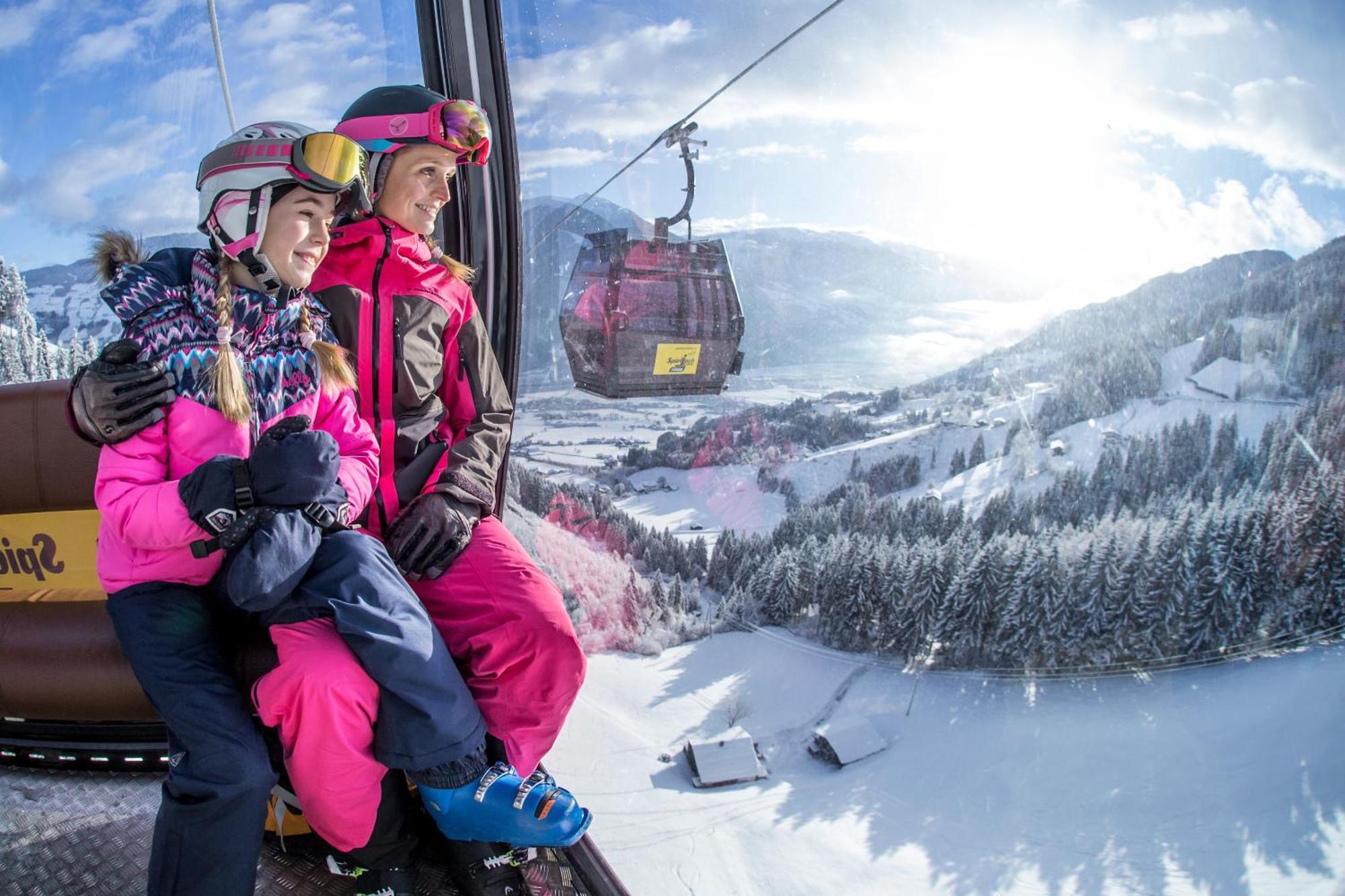 Familienwohnung Wildspitze Fügen Exteriör bild